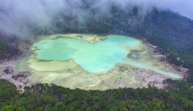 kawah putih