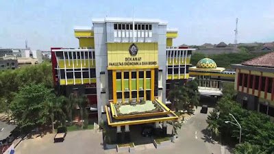 10 Universitas Terbaik Favorit Di Indonesia 10 Universitas Terbaik Favorit Di Indonesia