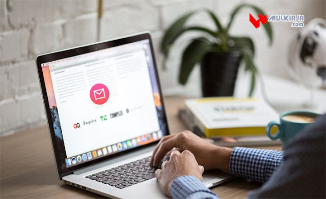 Contoh Alamat Email untuk Keperluan Pekerjaan